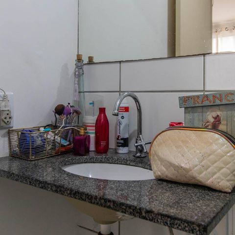 Apartamento à venda com 47m², 2 quartos e 1 vagaBanheiro do Quarto 1