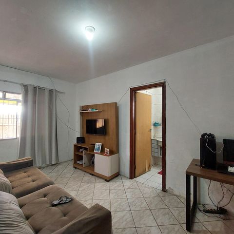 Casa à venda com 98m², 3 quartos e 3 vagas Casa à venda com 98m², 3 quartos e 3 vagasSala