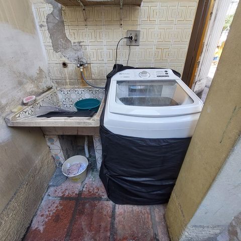 Casa à venda com 98m², 3 quartos e 3 vagas Casa à venda com 98m², 3 quartos e 3 vagasÁrea de Serviço