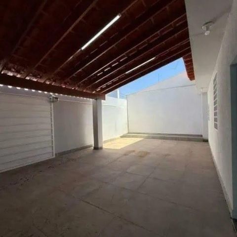 Casa para alugar com 61m², 2 quartos e 1 vaga