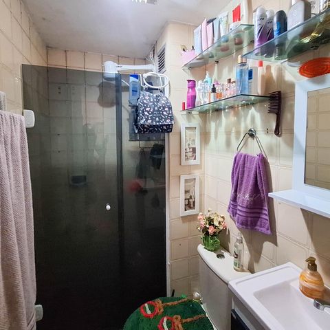 Apartamento à venda com 65m², 2 quartos e 1 vaga Apartamento à venda com 65m², 2 quartos e 1 vagaBanheiro Social