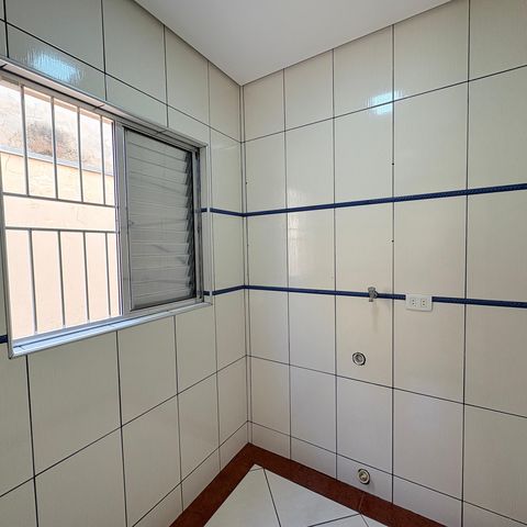 Casa à venda com 183m², 4 quartos e 2 vagasÁrea de Serviço