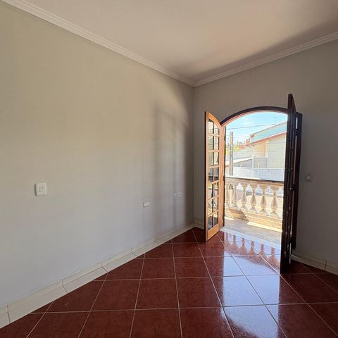 Casa à venda com 183m², 4 quartos e 2 vagasQuarto 3