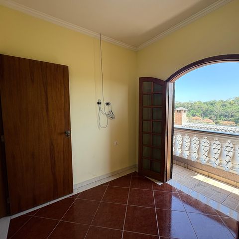 Casa à venda com 183m², 4 quartos e 2 vagasQuarto 1
