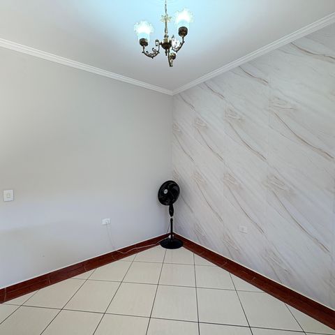 Casa à venda com 183m², 4 quartos e 2 vagasÁrea de Serviço