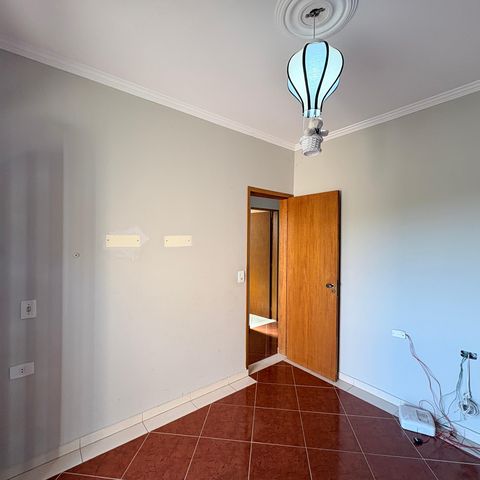 Casa à venda com 183m², 4 quartos e 2 vagasQuarto 2
