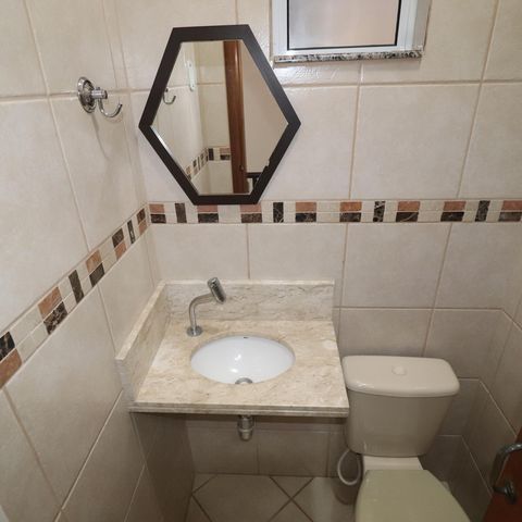 Casa à venda com 152m², 4 quartos e 2 vagasLavabo 1