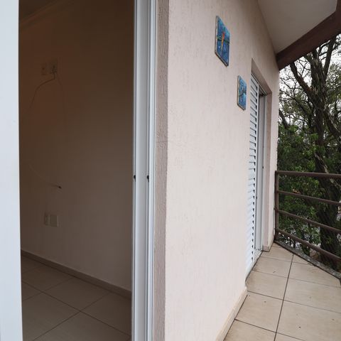 Casa à venda com 152m², 4 quartos e 2 vagasVaranda Suíte 