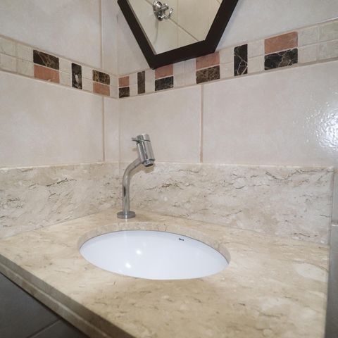 Casa à venda com 152m², 4 quartos e 2 vagasLavabo 1