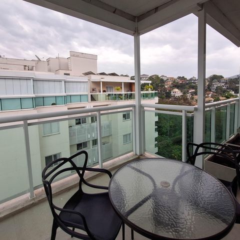 Apartamento à venda com 260m², 4 quartos e 2 vagas Apartamento à venda com 260m², 4 quartos e 2 vagasCobertura
