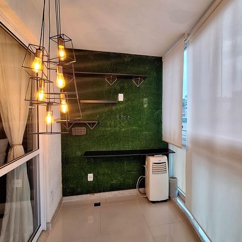 Apartamento à venda com 260m², 4 quartos e 2 vagas Apartamento à venda com 260m², 4 quartos e 2 vagasVaranda da Suite