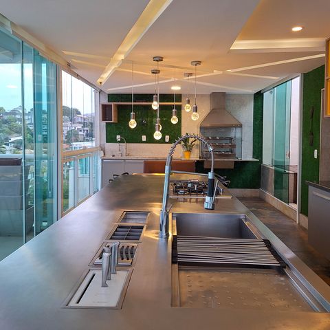 Apartamento à venda com 260m², 4 quartos e 2 vagas Apartamento à venda com 260m², 4 quartos e 2 vagasCozinha