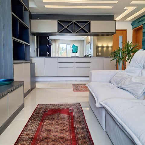 Apartamento à venda com 260m², 4 quartos e 2 vagas Apartamento à venda com 260m², 4 quartos e 2 vagasSala