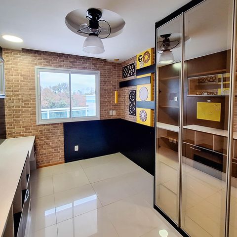 Apartamento à venda com 260m², 4 quartos e 2 vagas Apartamento à venda com 260m², 4 quartos e 2 vagasQuarto 1