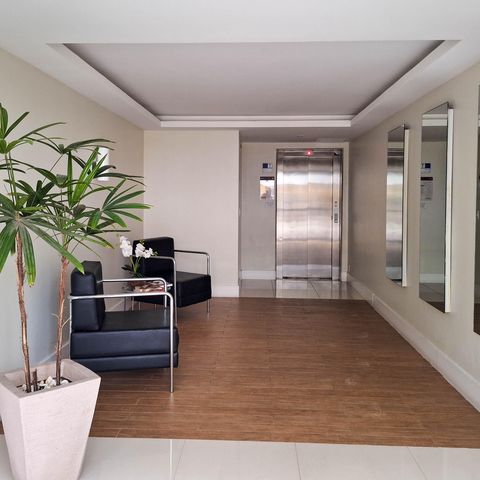 Apartamento à venda com 260m², 4 quartos e 2 vagas Apartamento à venda com 260m², 4 quartos e 2 vagasÁrea comum