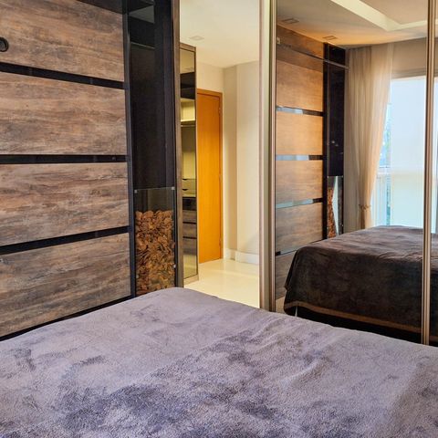 Apartamento à venda com 260m², 4 quartos e 2 vagas Apartamento à venda com 260m², 4 quartos e 2 vagasSuíte 1