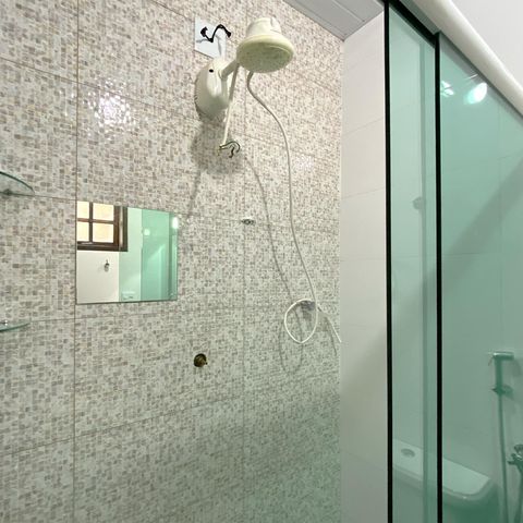 Casa para alugar com 2000m², 3 quartos e 4 vagasBanheiro da Suíte 