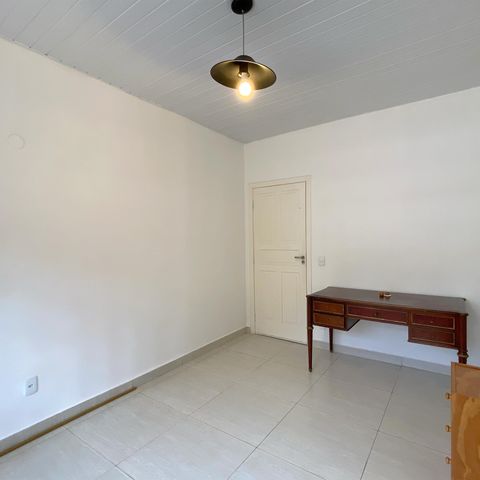 Casa para alugar com 2000m², 3 quartos e 4 vagasQuarto 2