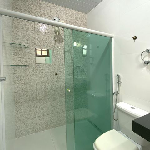 Casa para alugar com 2000m², 3 quartos e 4 vagasBanheiro da Suíte 