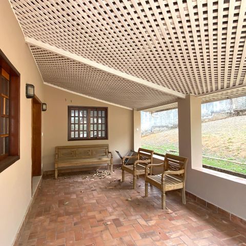 Casa para alugar com 2000m², 3 quartos e 4 vagasÁrea Externa