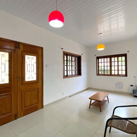 Casa para alugar com 2000m², 3 quartos e 4 vagasSala