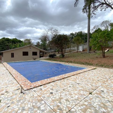 Casa para alugar com 2000m², 3 quartos e 4 vagasPiscina