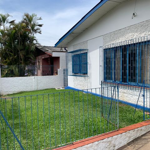 Casa para alugar com 146m², 3 quartos e 3 vagasQuintal