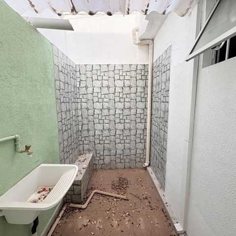 Casa à venda com 50m², 1 quarto e sem vagaÁrea de Serviço