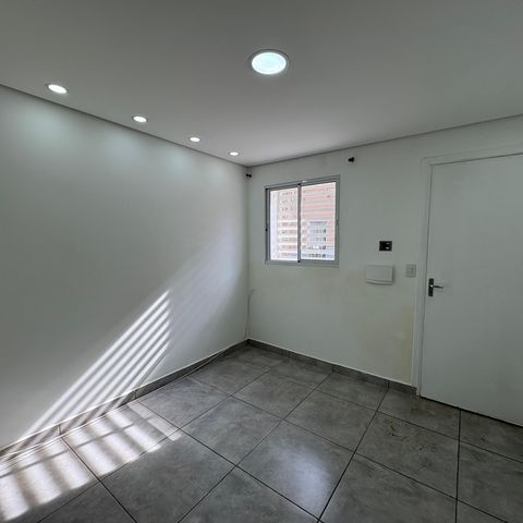 Casa à venda com 50m², 1 quarto e sem vagaSala