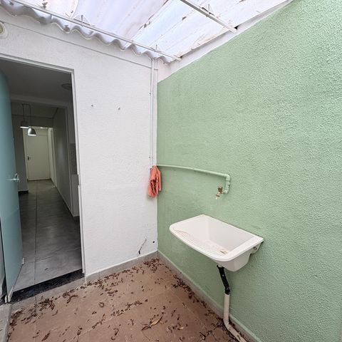 Casa à venda com 50m², 1 quarto e sem vagaÁrea de Serviço