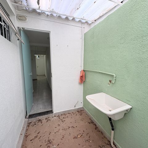 Casa à venda com 50m², 1 quarto e sem vagaÁrea de Serviço