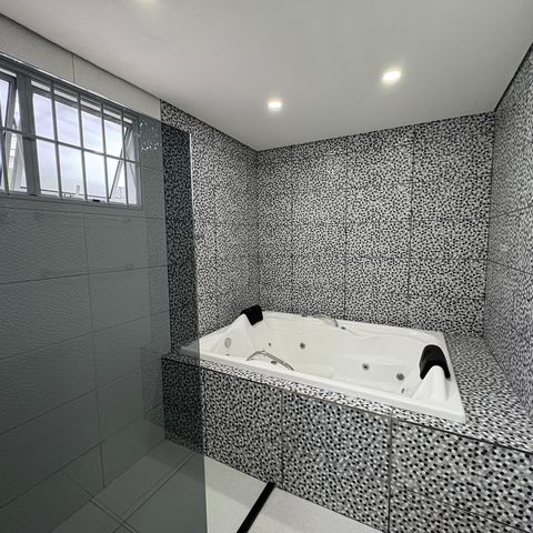 Casa à venda com 50m², 1 quarto e sem vagaBanheiro