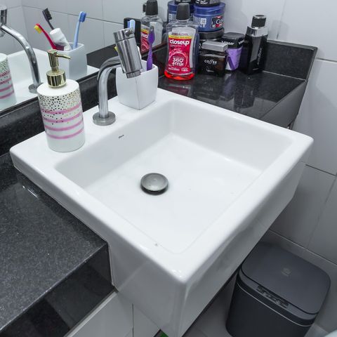 Apartamento à venda com 70m², 3 quartos e 1 vaga Apartamento à venda com 70m², 3 quartos e 1 vagaBanheiro da Suíte