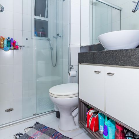 Apartamento à venda com 70m², 3 quartos e 1 vaga Apartamento à venda com 70m², 3 quartos e 1 vagaBanheiro