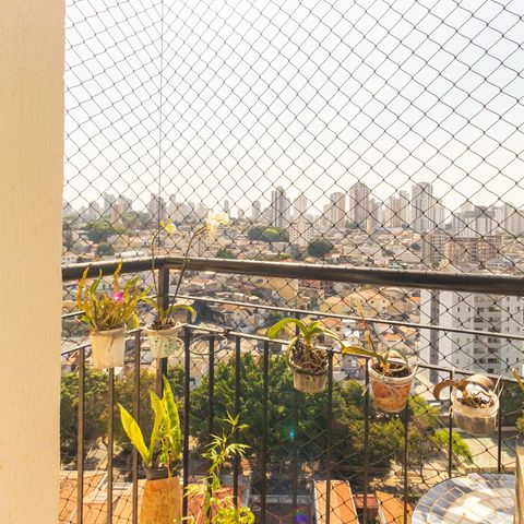 Apartamento à venda com 52m², 2 quartos e 1 vaga Apartamento à venda com 52m², 2 quartos e 1 vagaSacada