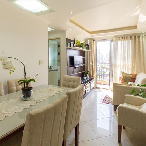 Apartamento à venda com 52m², 2 quartos e 1 vaga Apartamento à venda com 52m², 2 quartos e 1 vagaSala