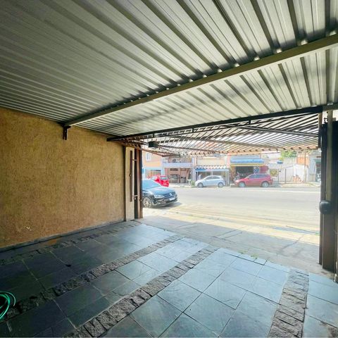 Casa à venda com 125m², 2 quartos e 2 vagas Casa à venda com 125m², 2 quartos e 2 vagasGaragem