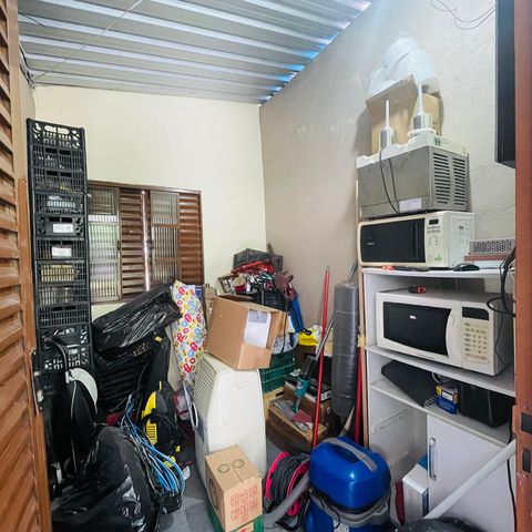 Casa à venda com 125m², 2 quartos e 2 vagas Casa à venda com 125m², 2 quartos e 2 vagasDeposito