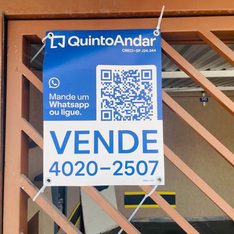 Casa à venda com 125m², 2 quartos e 2 vagas Casa à venda com 125m², 2 quartos e 2 vagasPlaca aproximada