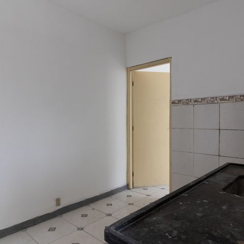 Casa para alugar com 48m², 1 quarto e sem vaga Casa para alugar com 48m², 1 quarto e sem vagaCozinha