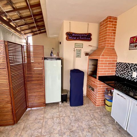 Apartamento à venda com 171m², 4 quartos e 2 vagas Apartamento à venda com 171m², 4 quartos e 2 vagasCobertura