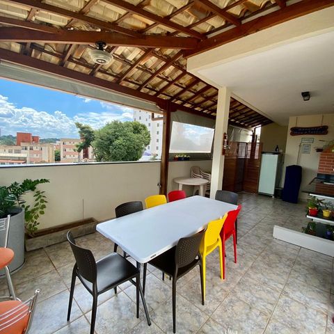 Apartamento à venda com 171m², 4 quartos e 2 vagas Apartamento à venda com 171m², 4 quartos e 2 vagasCobertura