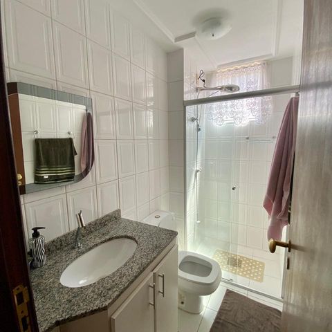 Apartamento à venda com 171m², 4 quartos e 2 vagas Apartamento à venda com 171m², 4 quartos e 2 vagasBanheiro Social