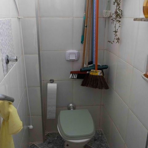 Apartamento à venda com 70m², 3 quartos e 1 vaga Apartamento à venda com 70m², 3 quartos e 1 vagaBanheiro de Serviço