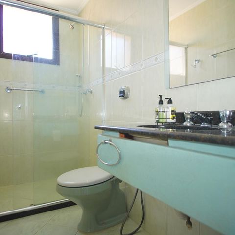 Apartamento à venda com 90m², 2 quartos e 1 vagaBanheiro da Suíte