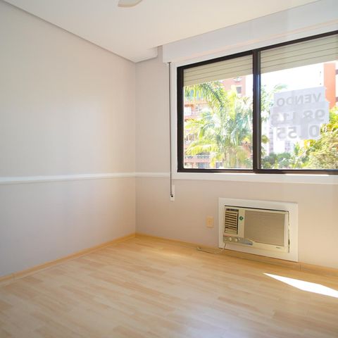 Apartamento à venda com 90m², 2 quartos e 1 vagaSuíte