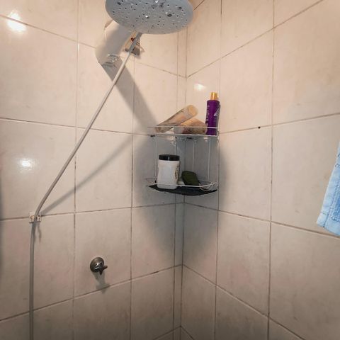 Casa à venda com 107m², 2 quartos e 2 vagas Casa à venda com 107m², 2 quartos e 2 vagasBanheiro da Suíte