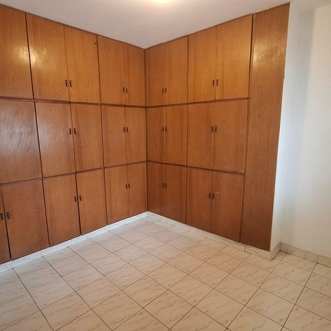 Casa para alugar com 300m², 5 quartos e 2 vagas Casa para alugar com 300m², 5 quartos e 2 vagasQuarto 1