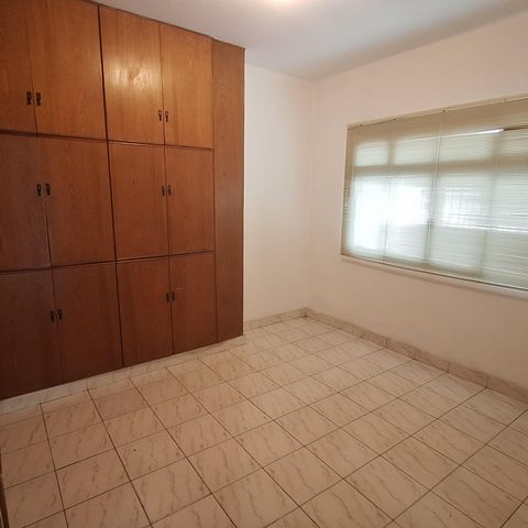 Casa para alugar com 300m², 5 quartos e 2 vagas Casa para alugar com 300m², 5 quartos e 2 vagasQuarto 1