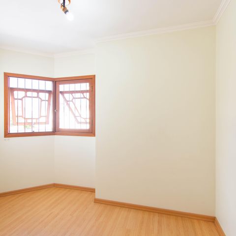 Casa para alugar com 325m², 4 quartos e 4 vagas Casa para alugar com 325m², 4 quartos e 4 vagasQuarto 4